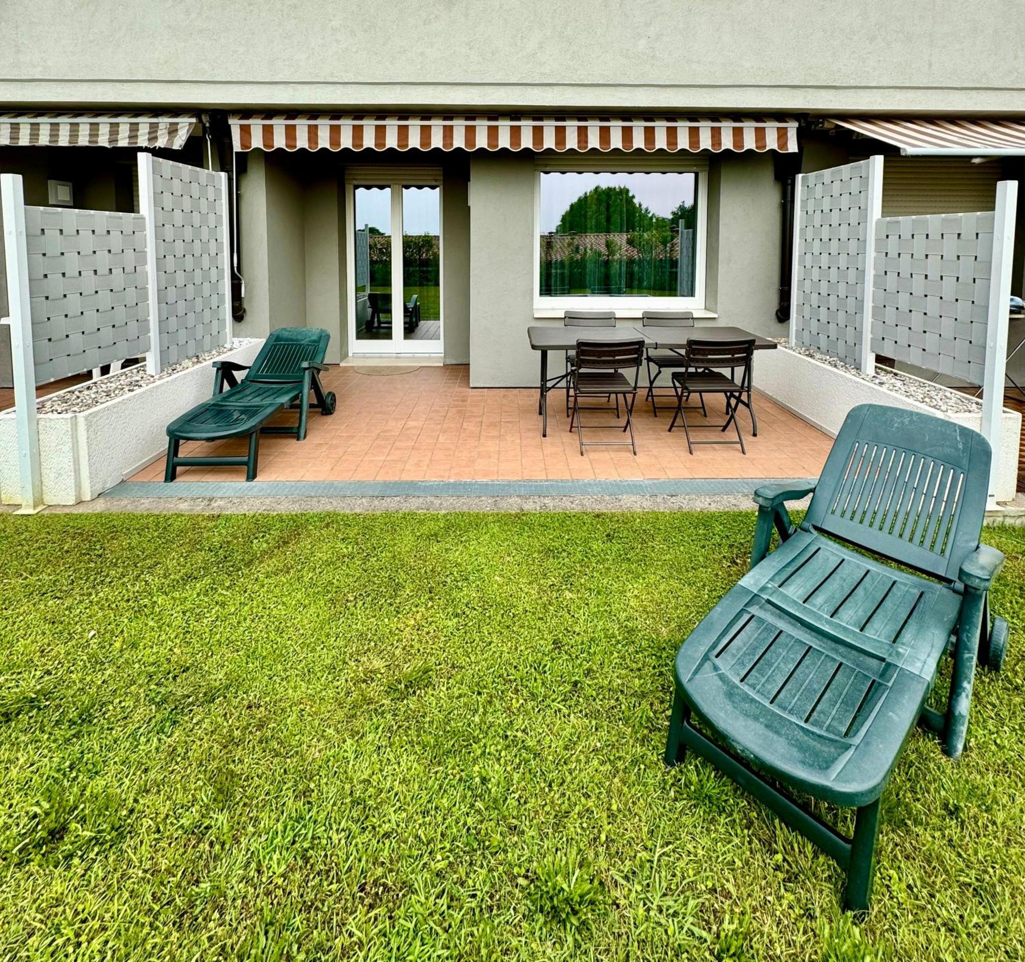 Amazing View With Two Swimming Pools Near Apartment Soiano Del Lago
